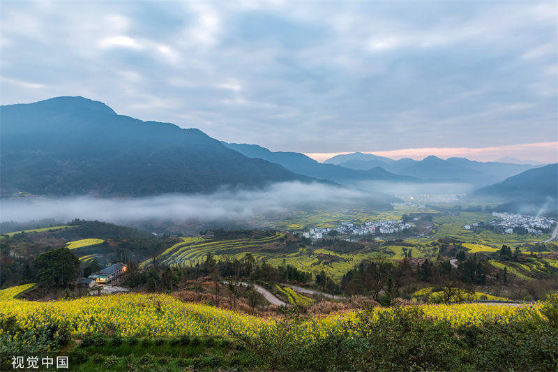 走進江西省上饒市橫峰縣崇山頭村,望青山如黛,看綠水如眸,聽萬壑鳥鳴