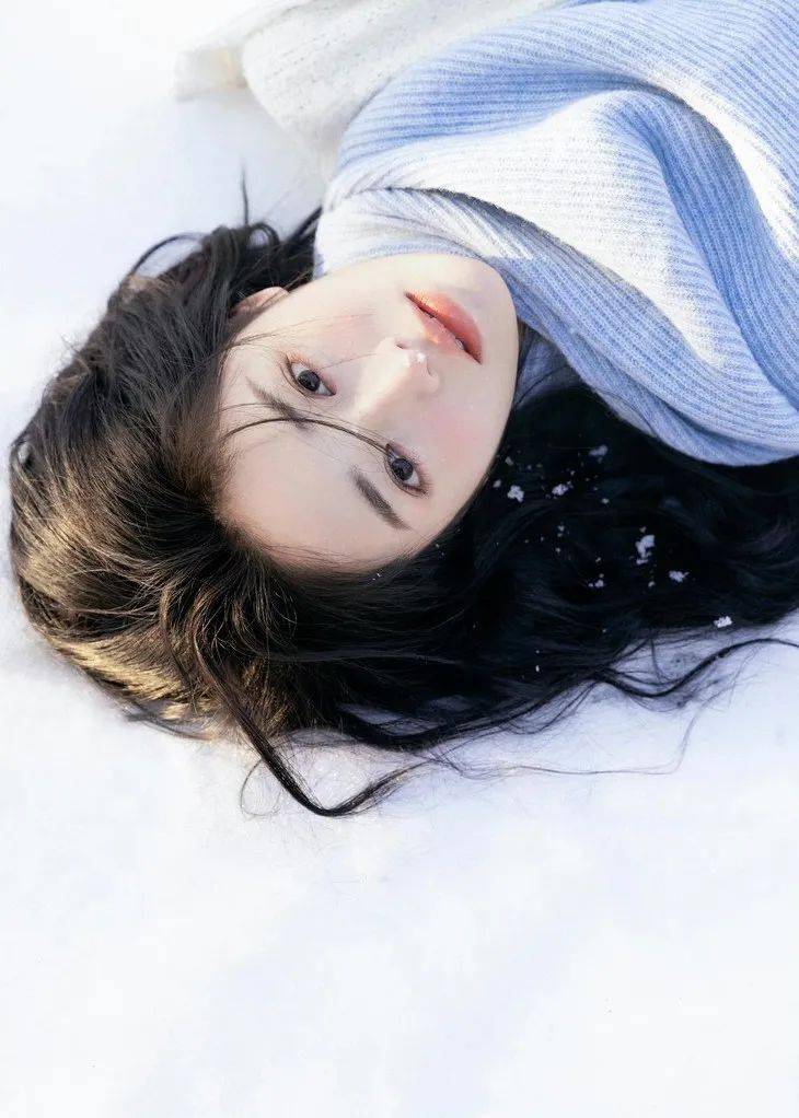 卷发这届00后害怕了：地中海秃头逐渐低龄化