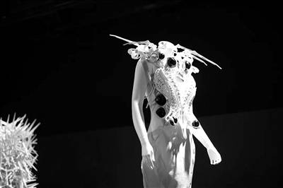 无限的机器人有限的人类