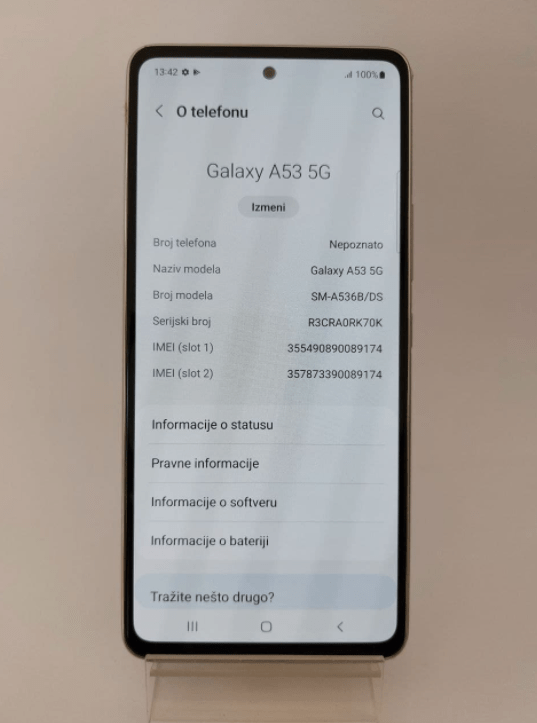 三星 Galaxy A53 真机曝光：采用与后盖一体的镜头模组设计