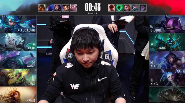 闪现|LOL-LPL：WE决策“唯唯诺诺”痛失好局，FPX让一追二惊险获胜