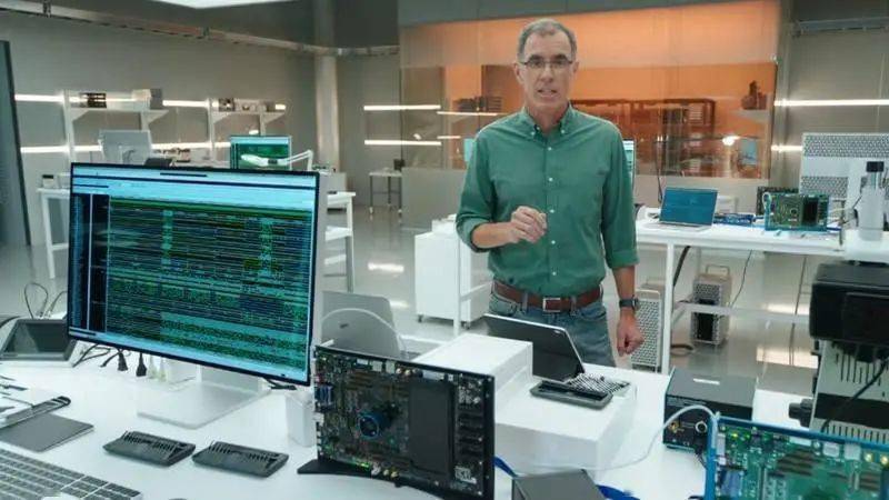 Max|M1 Ultra，苹果最大的芯片，也是最高的壁垒