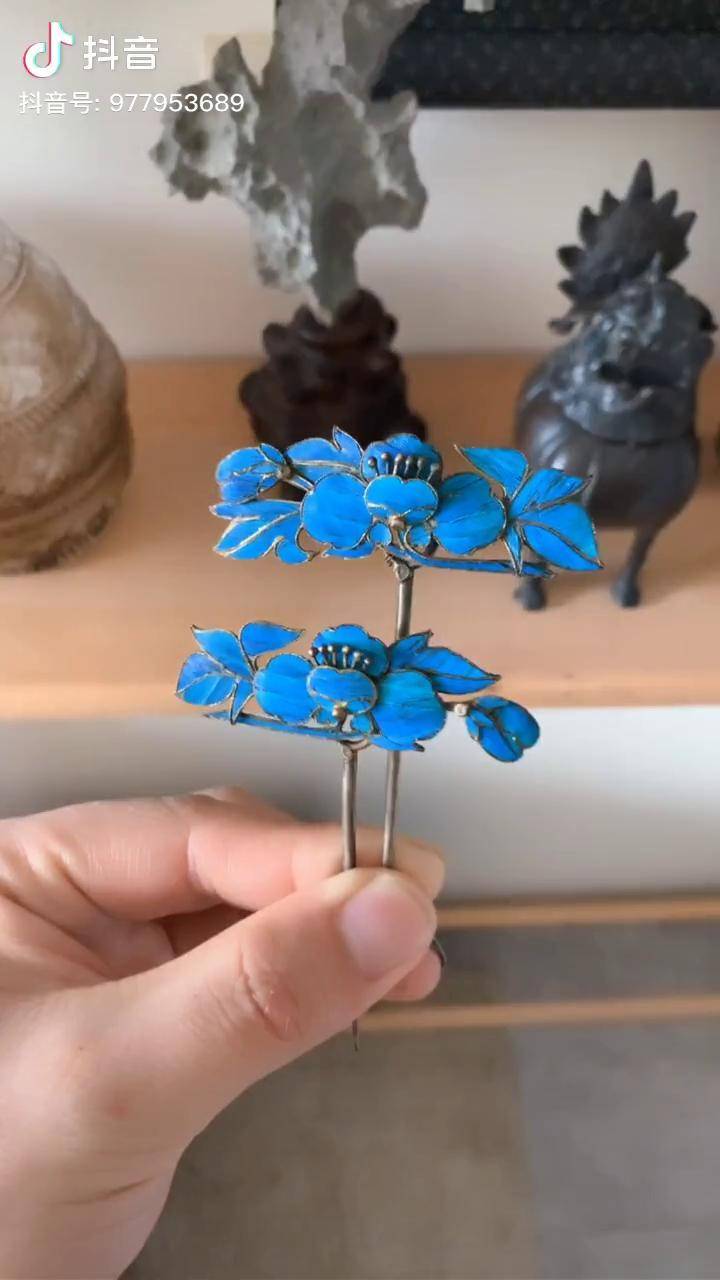 喜欢的可以私信古董簪子清代点翠头饰点翠化蝶翩翩舞点翠头饰故宫汉服