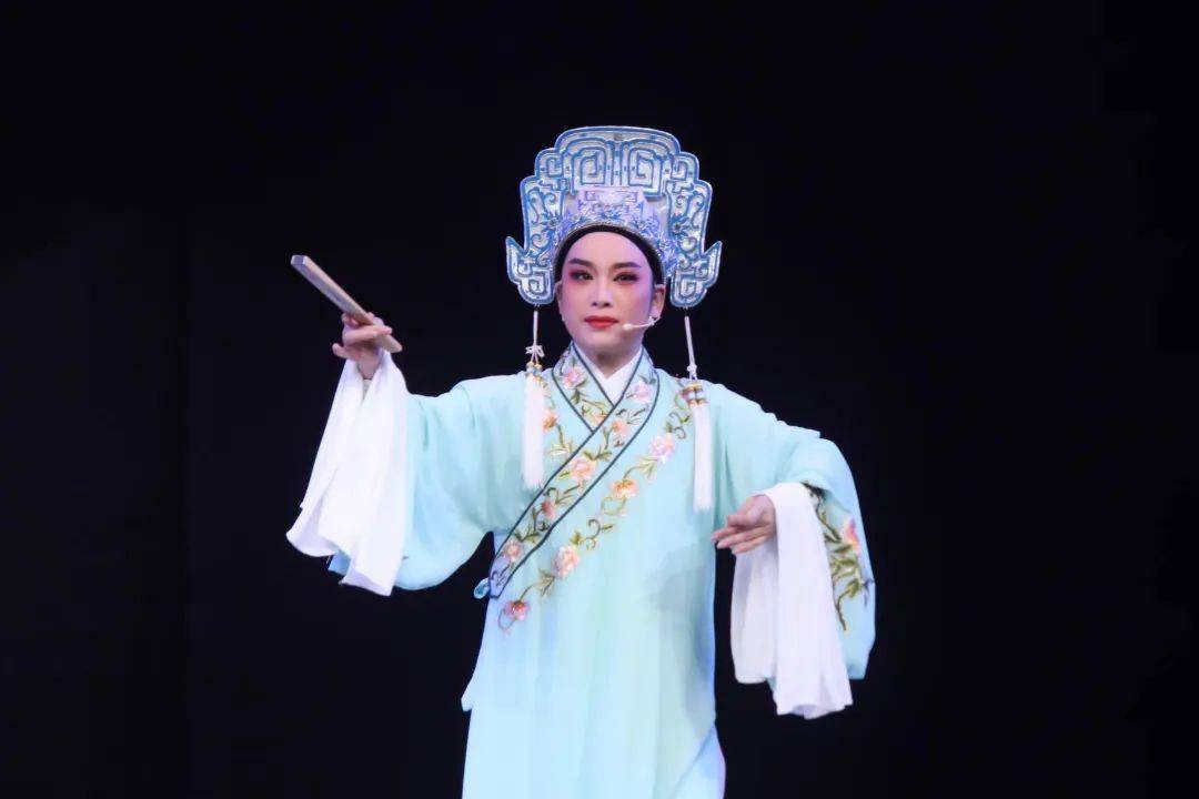 缪新斌周柳香徐丽李琼燕孟再平(演员阵容仅供参考,排名不分先后,具体