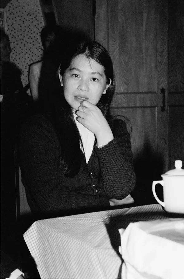 原《文艺报》主编陈企霞在青岛疗养.