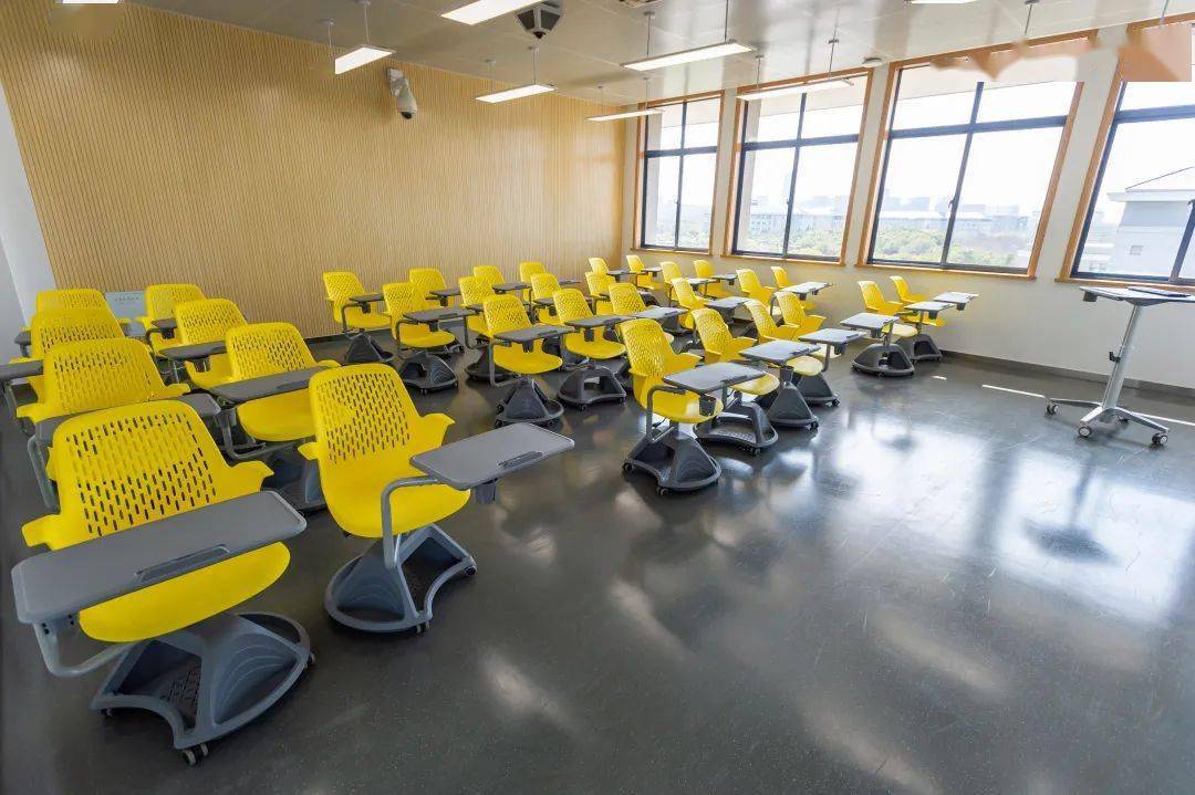 一键开启沉浸式学习!_教室_互动_seuer