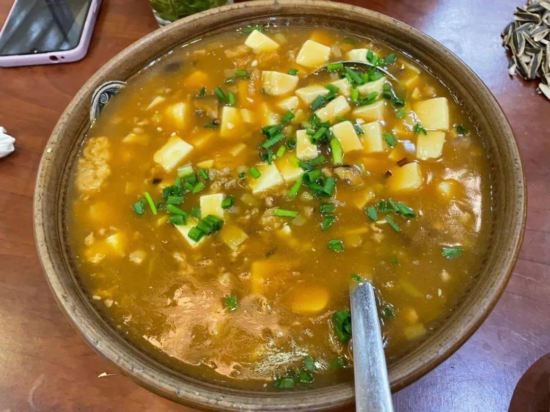 ▼楼塔大豆腐网友@桔诘网友@孤傲*狼:油渣是灵魂.