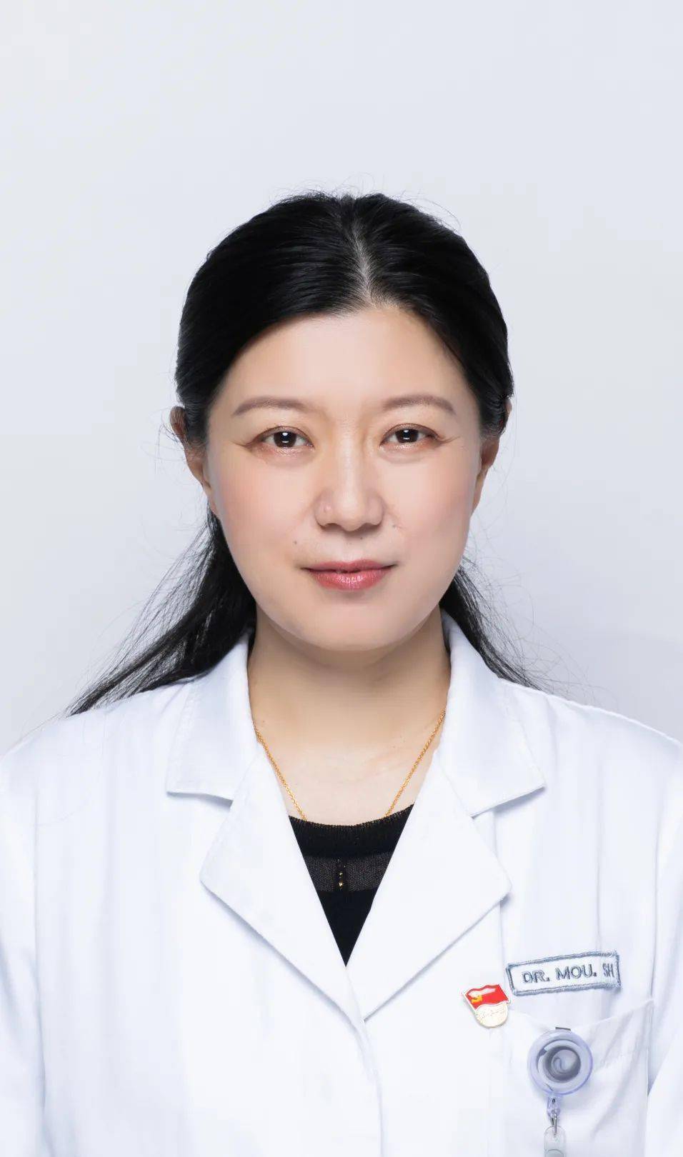com上海交通大学医学院附属仁济医院党委副书记,担任中国中西医结合