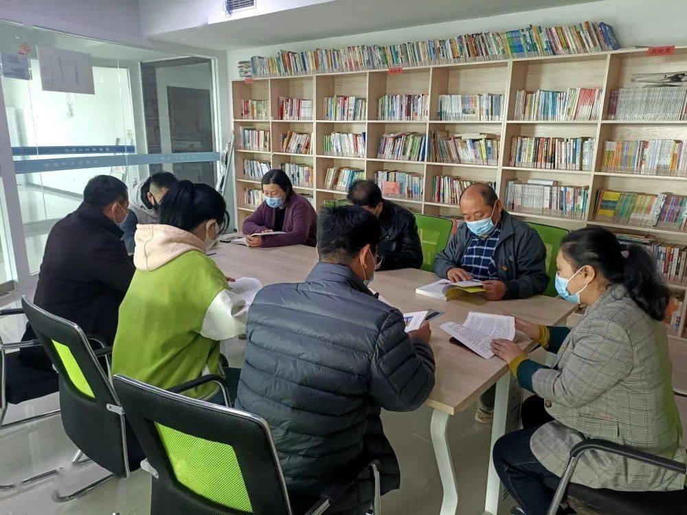 新时代文明实践六合街道开展农家书屋品书香读书阅读活动