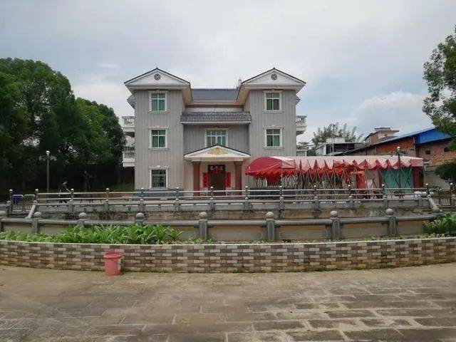 兴宁龙田豪华别墅拍卖195万起