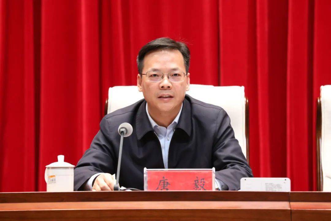 唐毅把握发展大势坚定发展信心着力打造具有重要影响力的现代化工业强