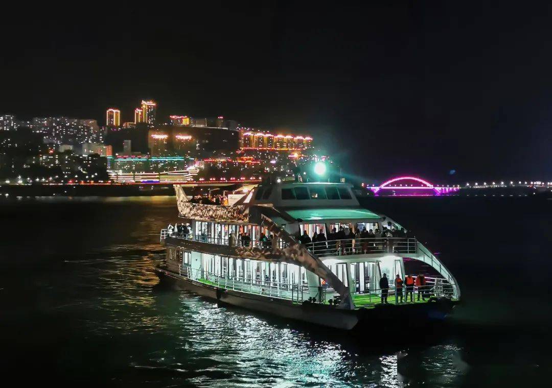 速看关于调整三峡之光大型情境夜游发船时间的通知