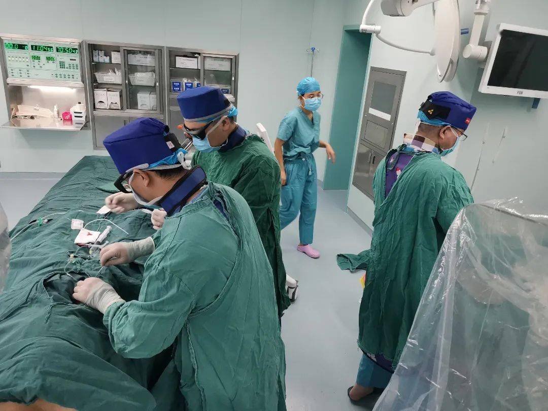 微创介入栓塞让咯血止步——我院胸外科联合心内科成功救治一例顽固性