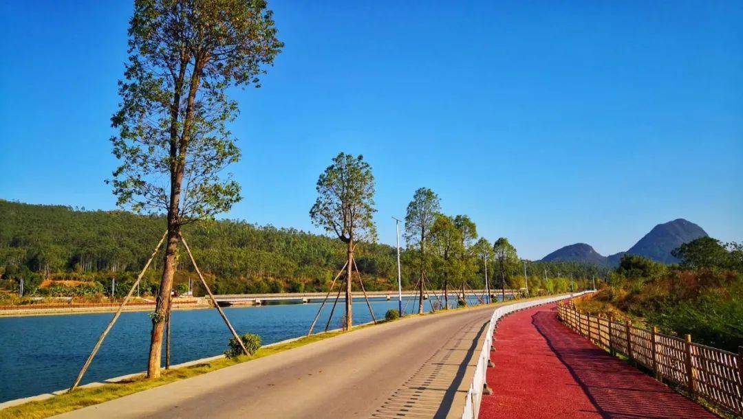 全市江河水质持续保持优良建成万里碧道129公里韶关全面推行河长制十