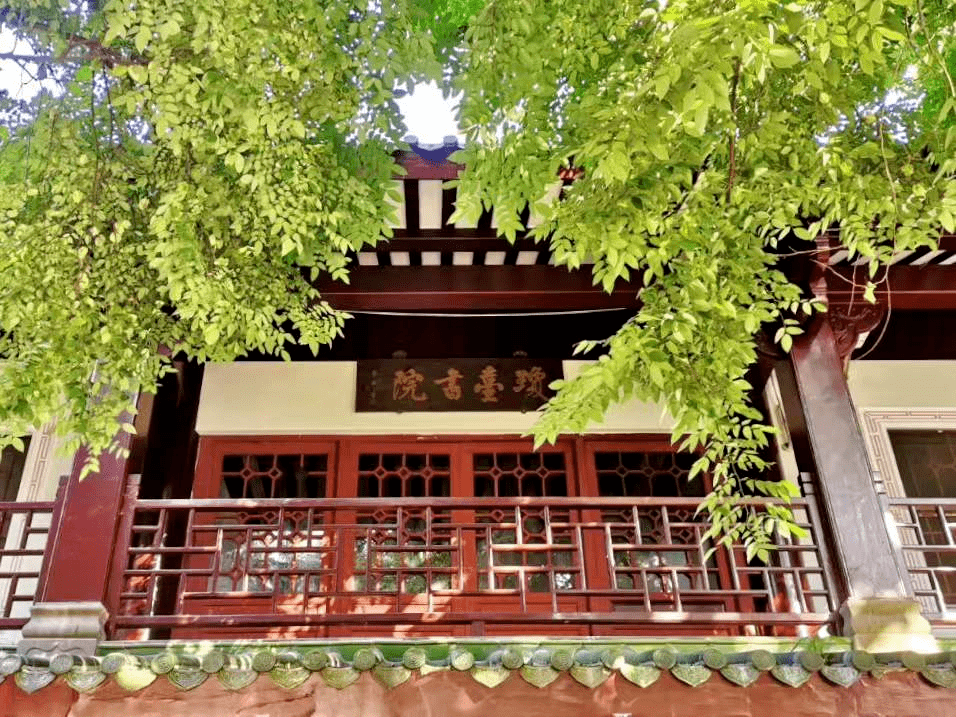 招聘信息琼台师范学院2022年校园招聘员额制教职工公告