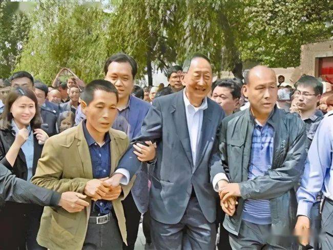 【总第1653期】张辰罡|肖旗赞歌【肖旗采风作品之三十】_宝丰_崔琦_宝