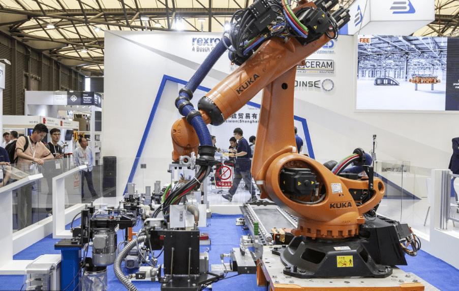 库卡|杀鸡用不了牛刀:美的收购库卡续集,一个大写的“尬”字