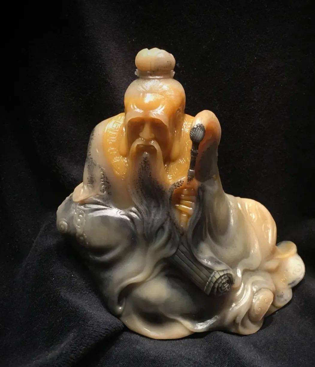 《太上道祖》台山玉作者:杨昌镇end石友入群交流由于入群石友较多,现