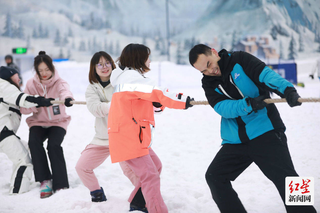 游客|“冰雪运动”热度不减 成都趣玩冰雪运动节即将亮相