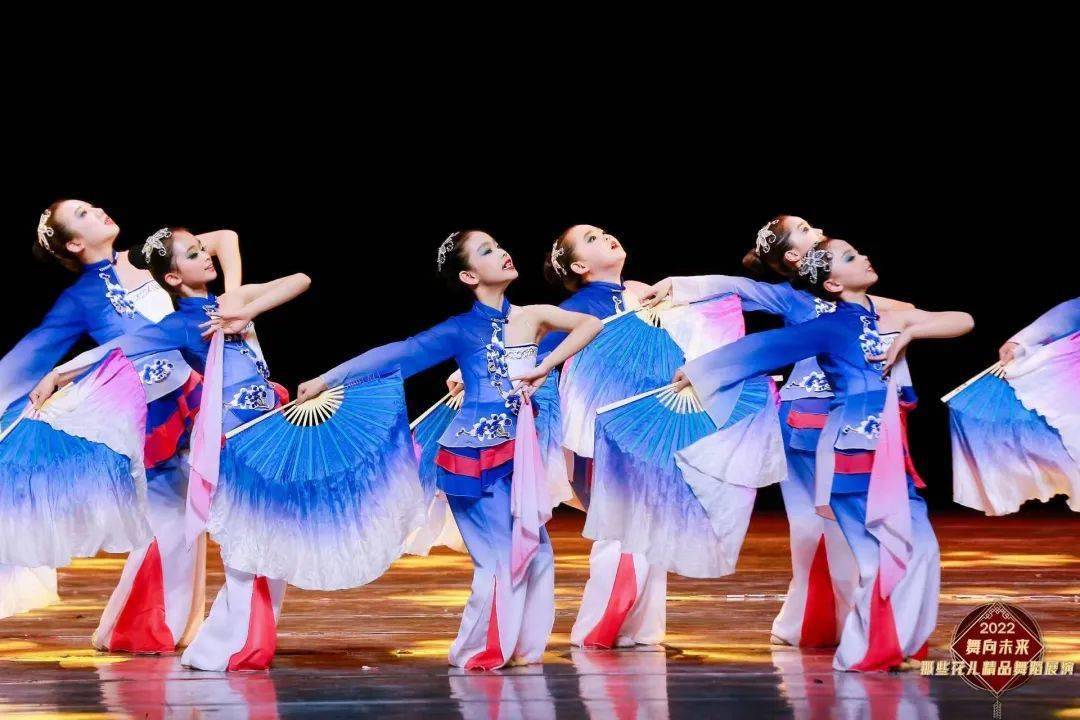 舞蹈风暴中国舞中国舞中国古典舞与中国民族舞的区别