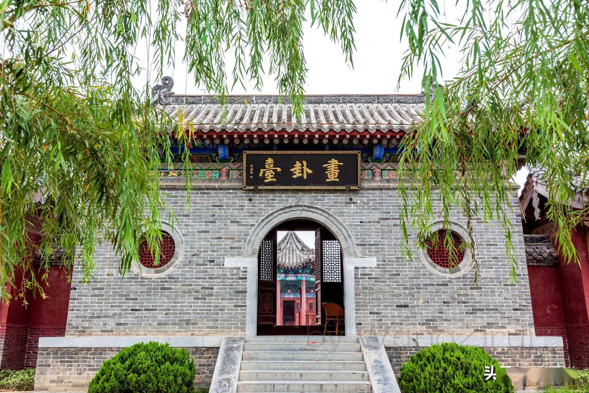 淮阳画卦台龙湖之内环台皆水全国还有两处