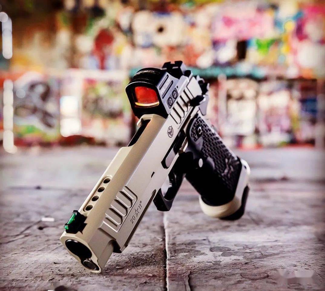 让你一次看个够staccato2011系列手枪美图