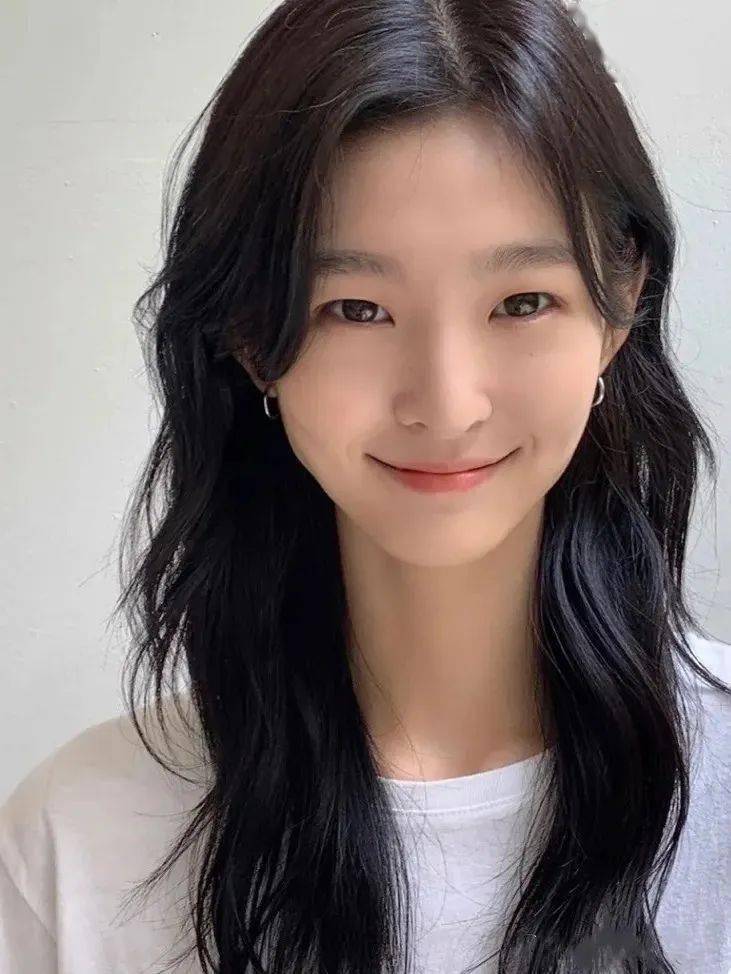 让人无语的发型圈颅顶塌方事件