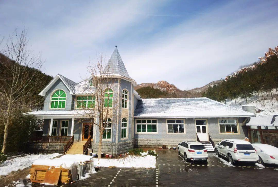 雪后半山书院