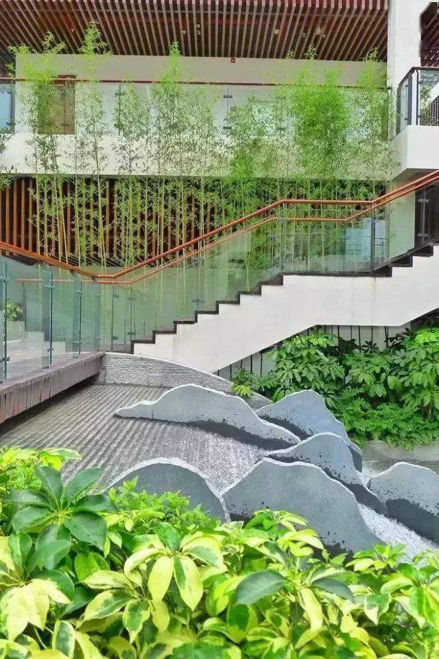 以竹造景,借景,障景,或是用竹点景,框景,移景,都能营造出不同风格的