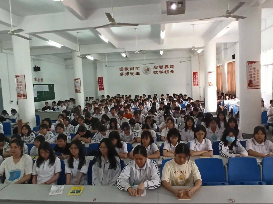 阳光成长潮南区青少年平安自护阳光守护心理健康教育活动走进司马浦
