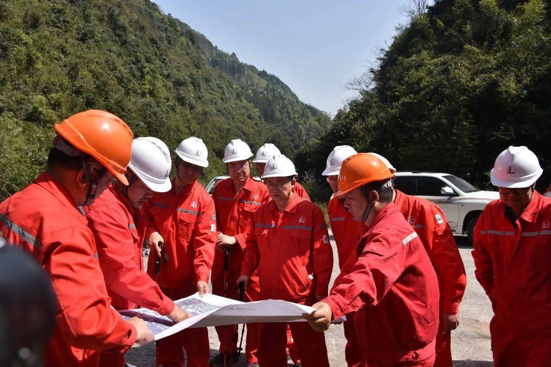 宋明水一行到南方分公司调研指导