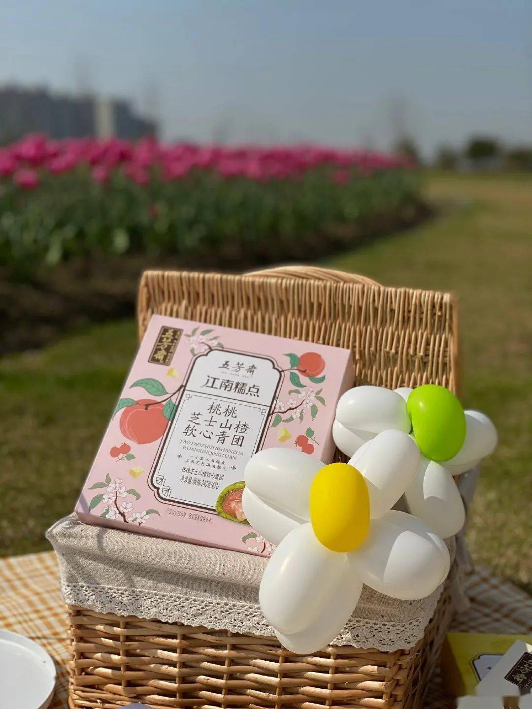 品牌吃一口春天！泸溪河、五芳斋等的青团包装设计，超有春日氛围感！
