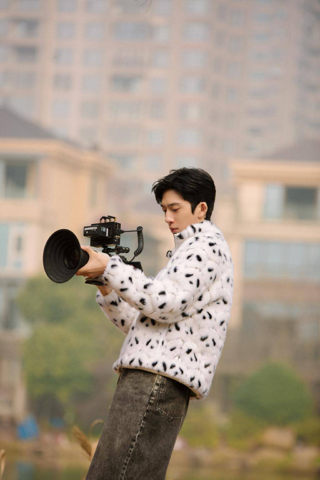 职业|二月春风里，“综N代”、恋综纷纷推陈出新