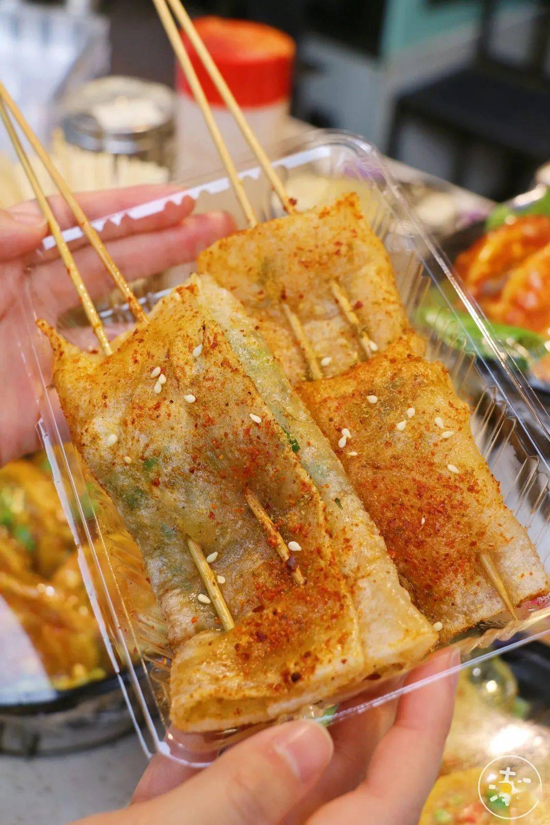 ① 人气烤物:烤苕皮,烤猪蹄,烤串.