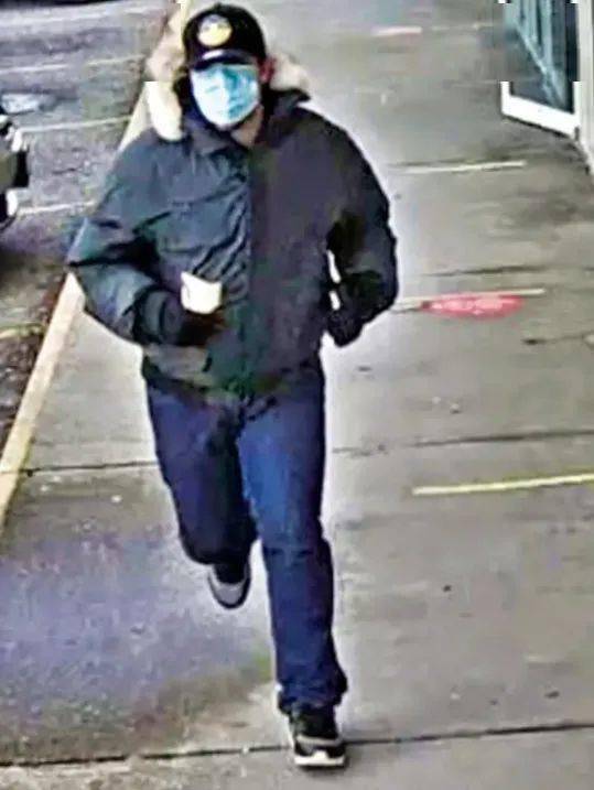 素里警发相缉银行劫匪约30岁白人戴黑帽手套