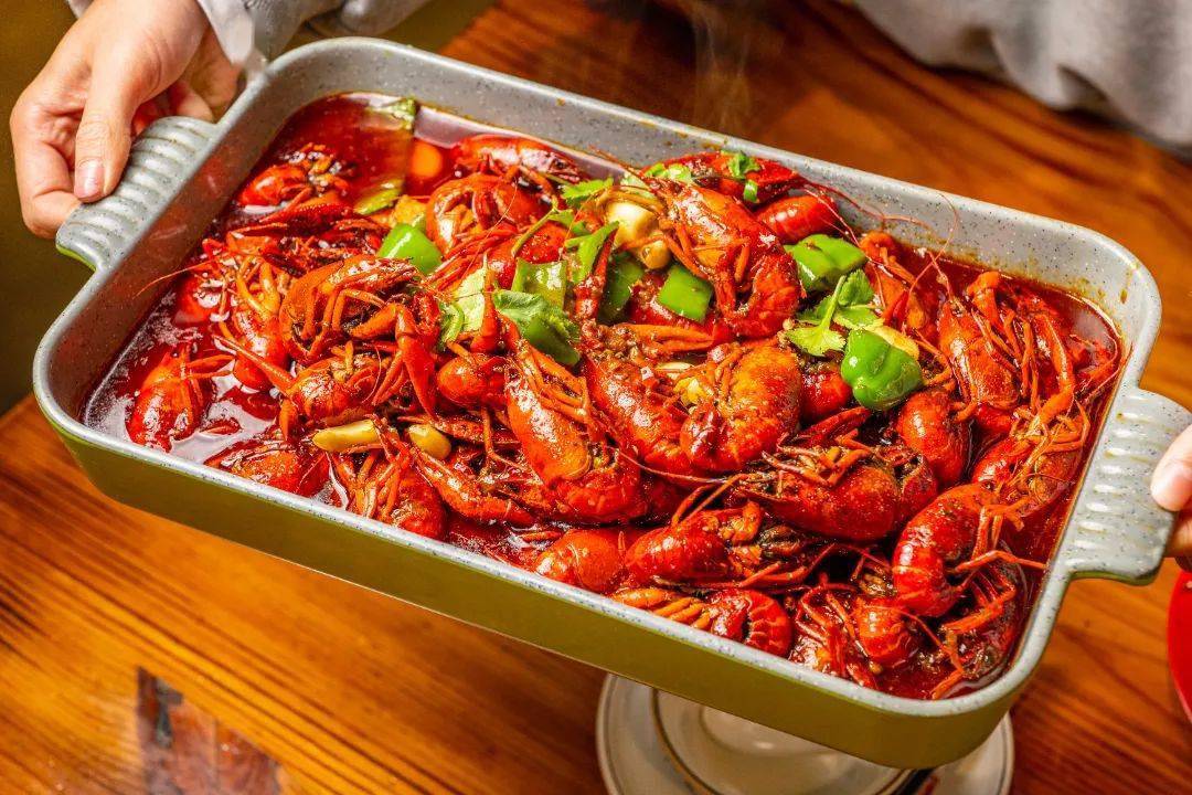 小龙虾套餐人均低至40 !_盛宴_盐水花生_延路