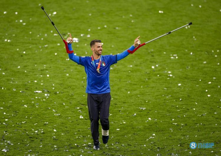 生日|FIFA官博祝贺斯皮纳佐拉29岁生日：继承了意大利左后卫的光荣传统
