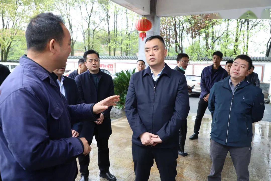 县人大常委会主任王纯,县委常委,政法委书记王均洪,萍乡上栗焰花爆竹