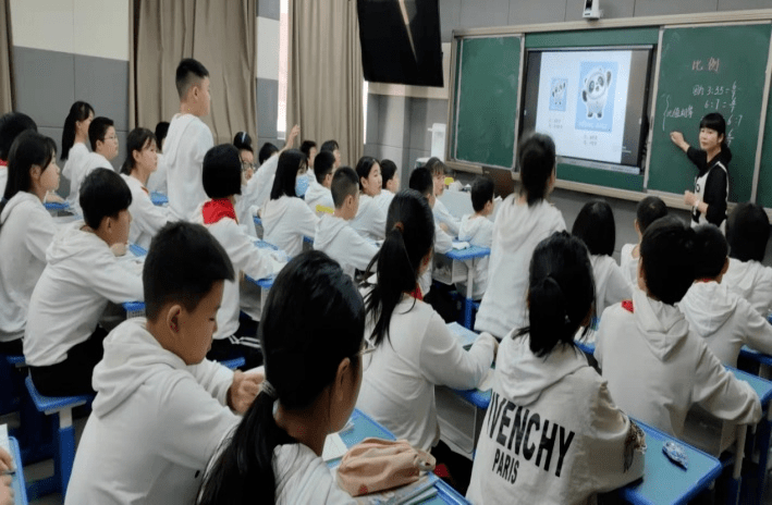 台州市黄岩区南城小学:生本课堂展风采 扎实教研促成长_教学_吴丹平