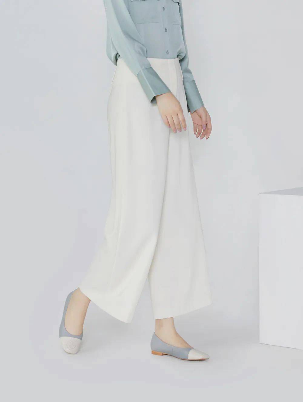 特惠价春天必入的两双鞋，百搭又好看