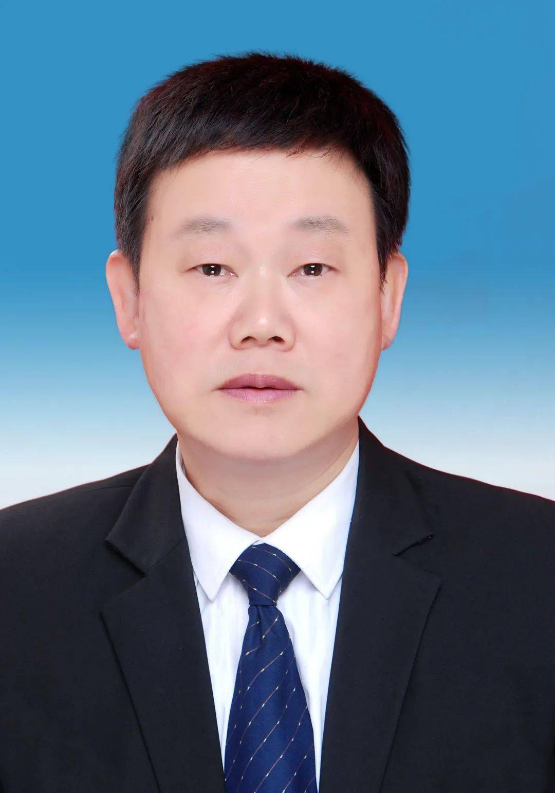 聚焦两会|安康市第五届人民代表大会常务委员会主任,副主任,秘书长