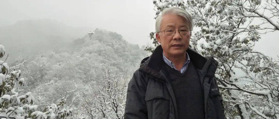 神仙湖畔丨朱世平教授:神仙岭上背包客_大运_深圳_同学