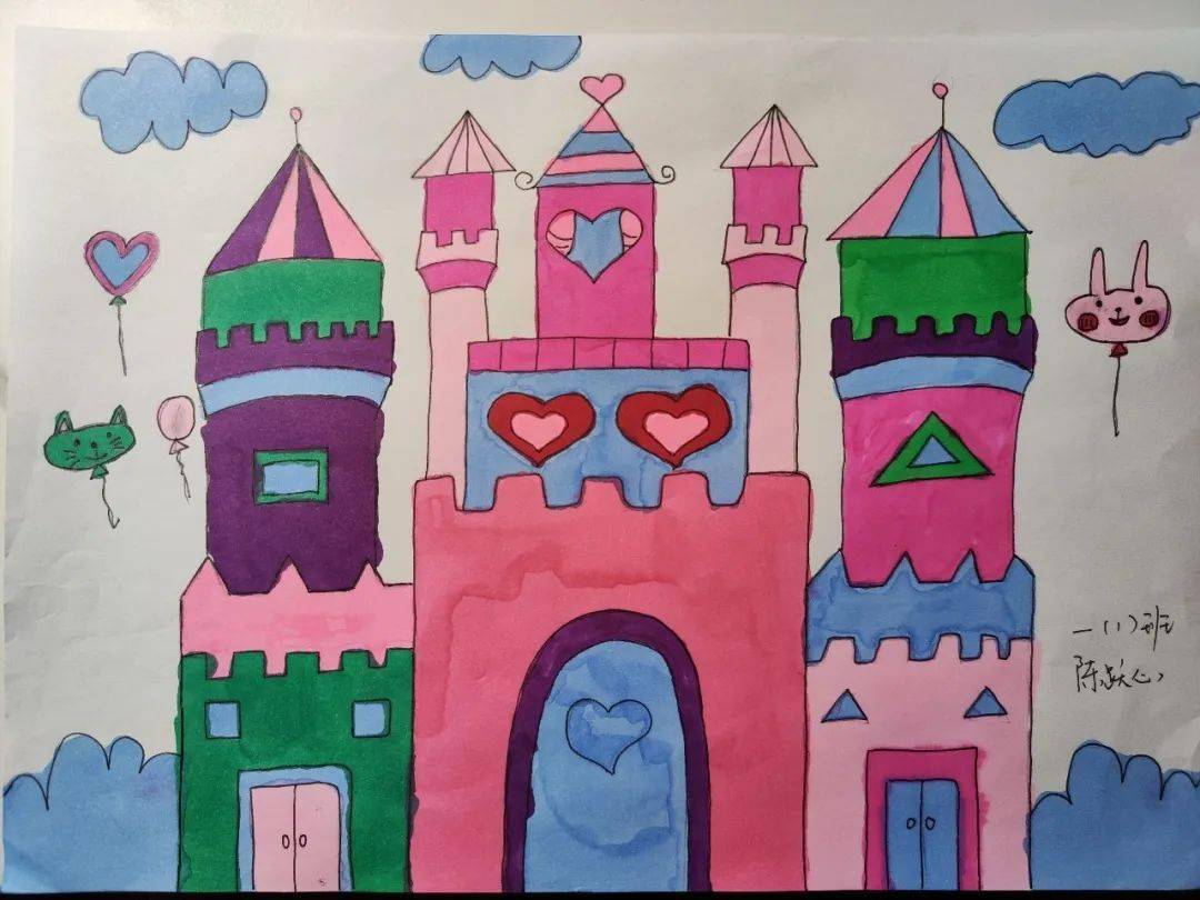 小朋友画笔下的童话城堡多么的有创意!