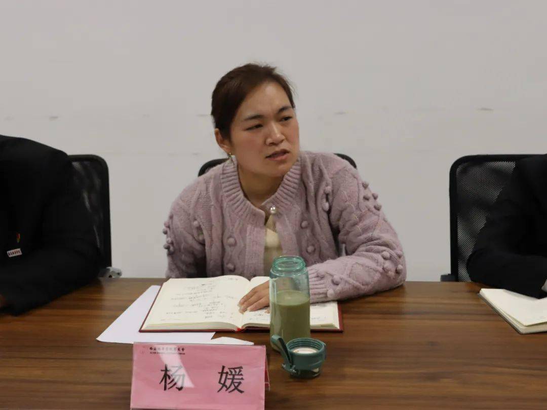 校学生会秘书长杨媛老师讲话第三项:校团委副书记,传媒学院建筑与艺术