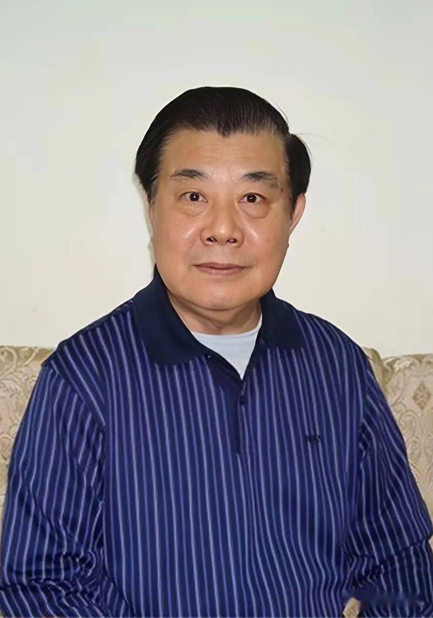 潮剧著名生角演员,广东潮剧院一团导演.