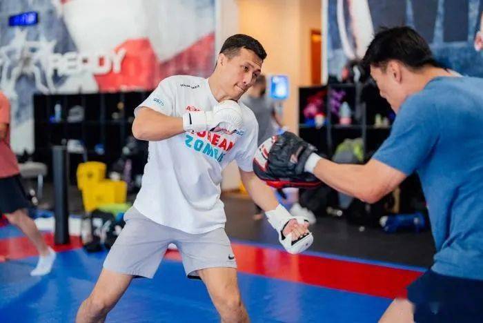 韩国僵尸郑赞成承诺将在ufc273创造历史