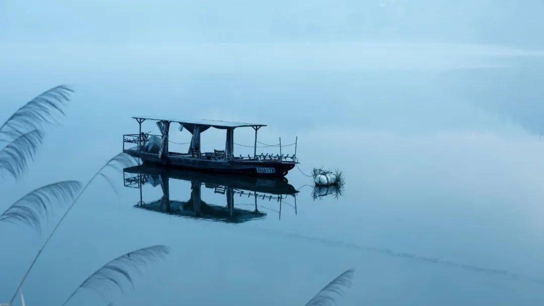 天青色等煙雨我在雲和湖等你