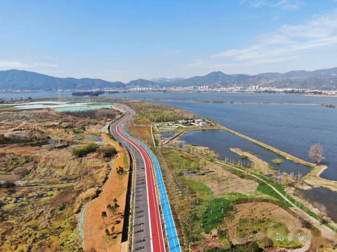 新進展滇池綠道環草海段和海埂公園至三個半島段月底前貫通