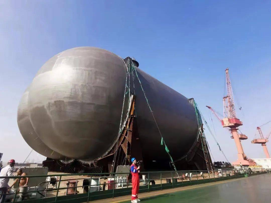 67沙钢钢铁钻石铸就全球最大c型lng燃料罐