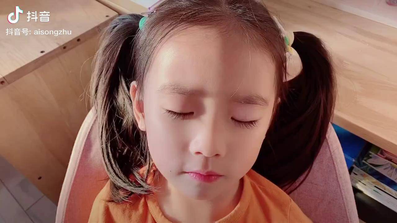 终于找到了适合小朋友敷的面膜!实现了女孩子敷面膜的快乐!